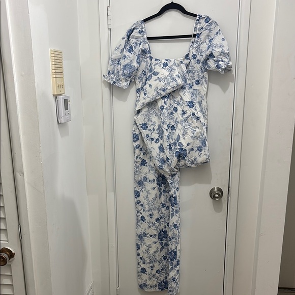 Audrey Parks romper - Picture 2 of 4